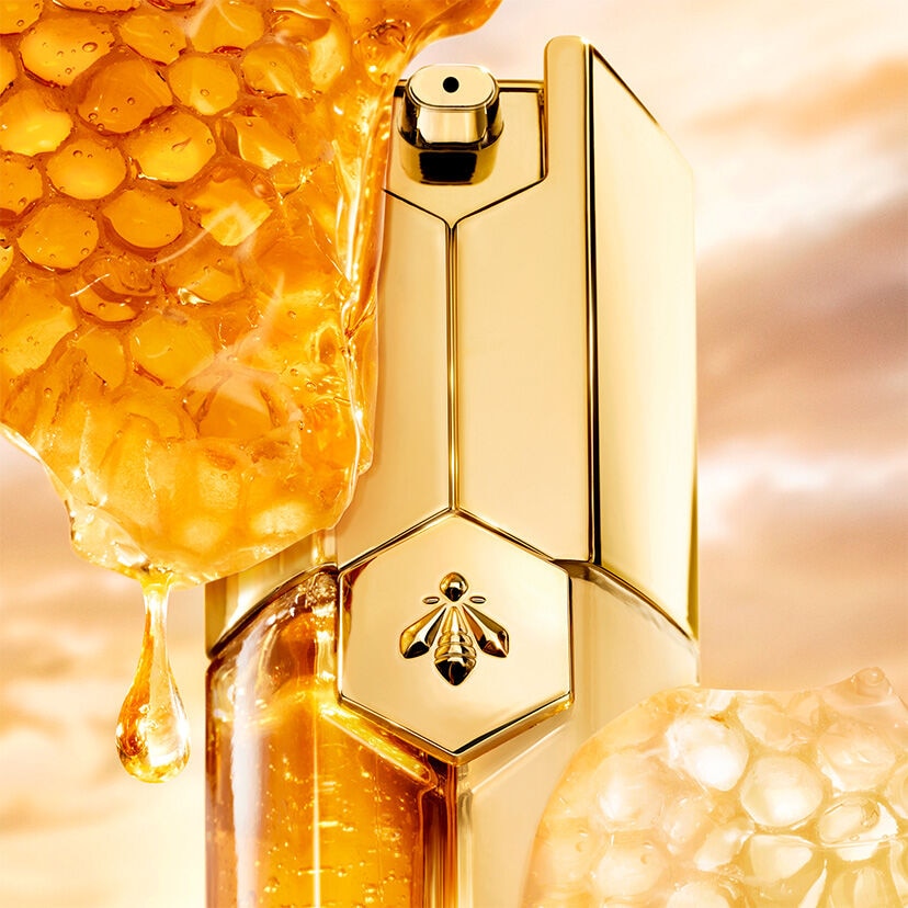 Abeille Royale Routine | ゲラン GUERLAIN Abeille Royale Routine | ゲラン GUERLAIN
